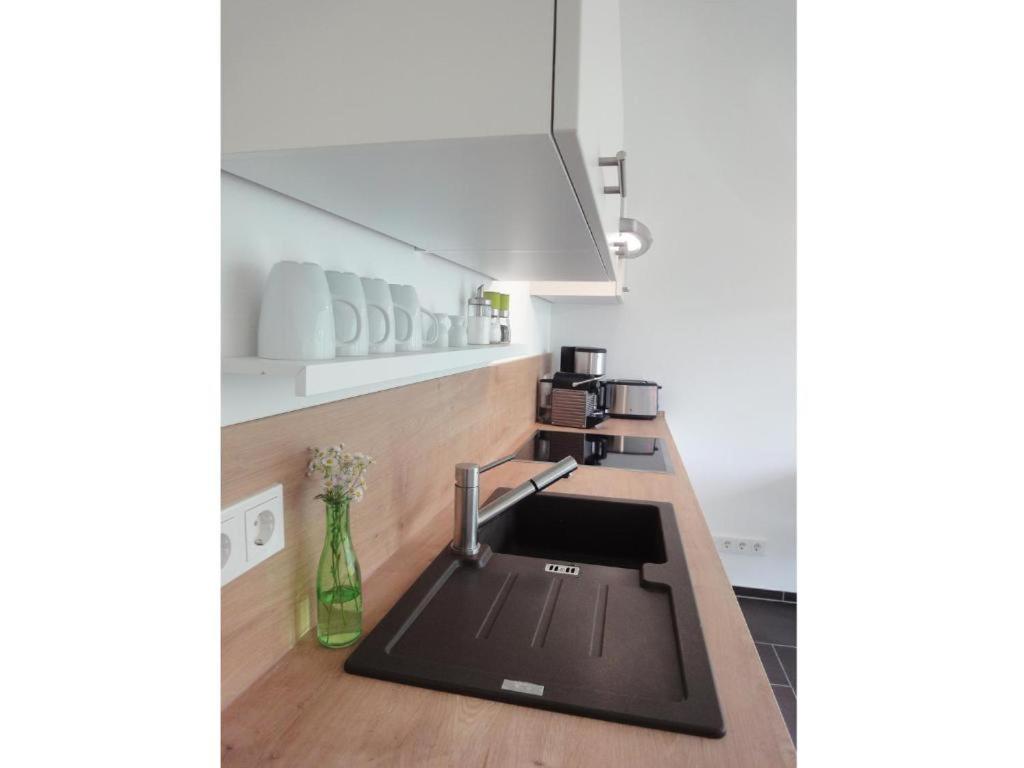 Ferienwohnung Am Moselufer Zell an der Mosel Luaran gambar
